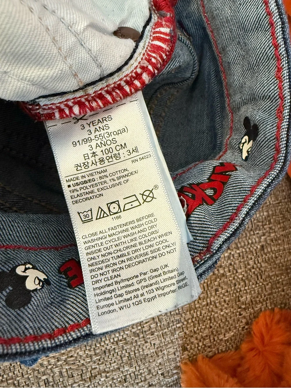 GAP disney mickey